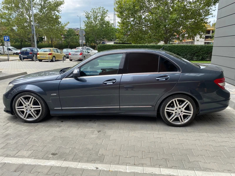 Mercedes-Benz C 320, снимка 3 - Автомобили и джипове - 48346865