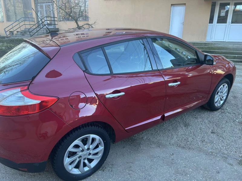 Renault Megane, снимка 3 - Автомобили и джипове - 48669764