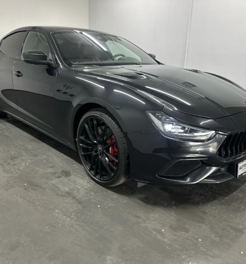 Maserati Ghibli Trofeo V8, снимка 2 - Автомобили и джипове - 51261056