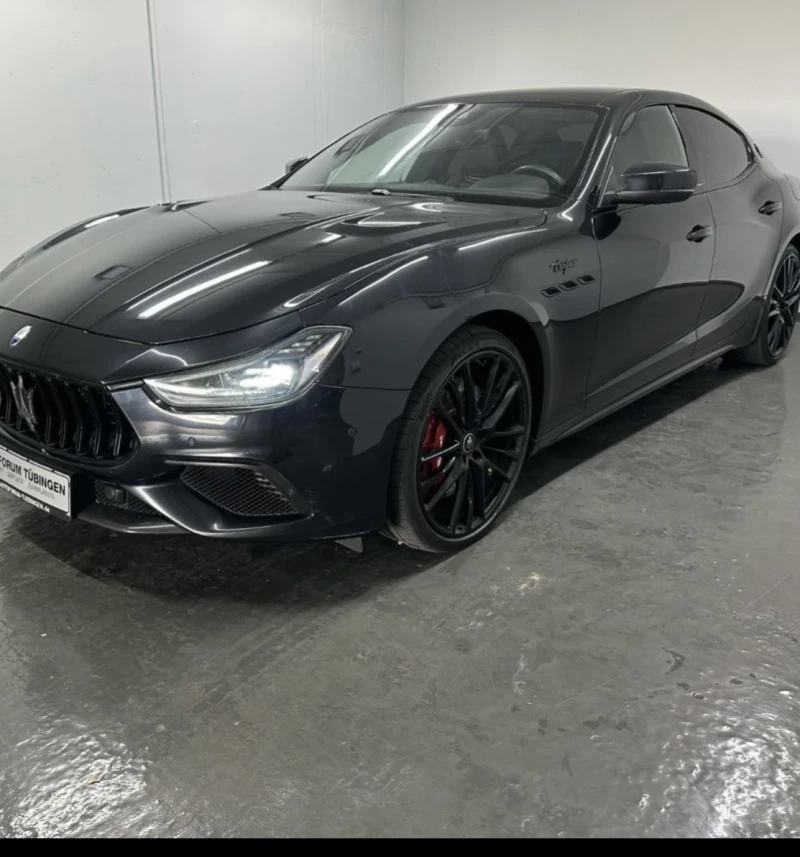 Maserati Ghibli Trofeo V8, снимка 3 - Автомобили и джипове - 51261056