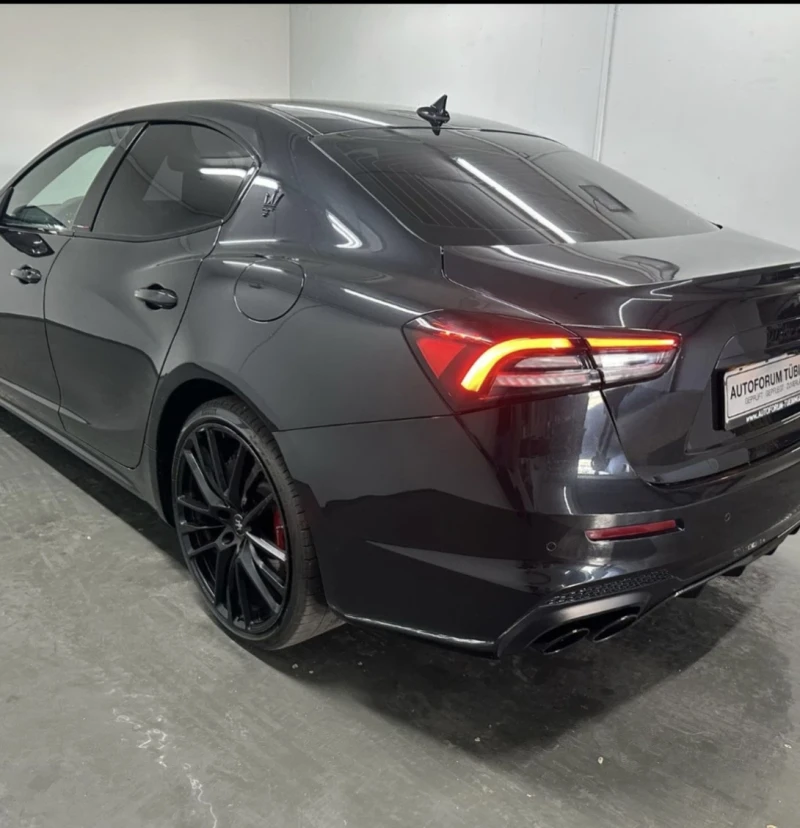 Maserati Ghibli Trofeo V8, снимка 5 - Автомобили и джипове - 51261056