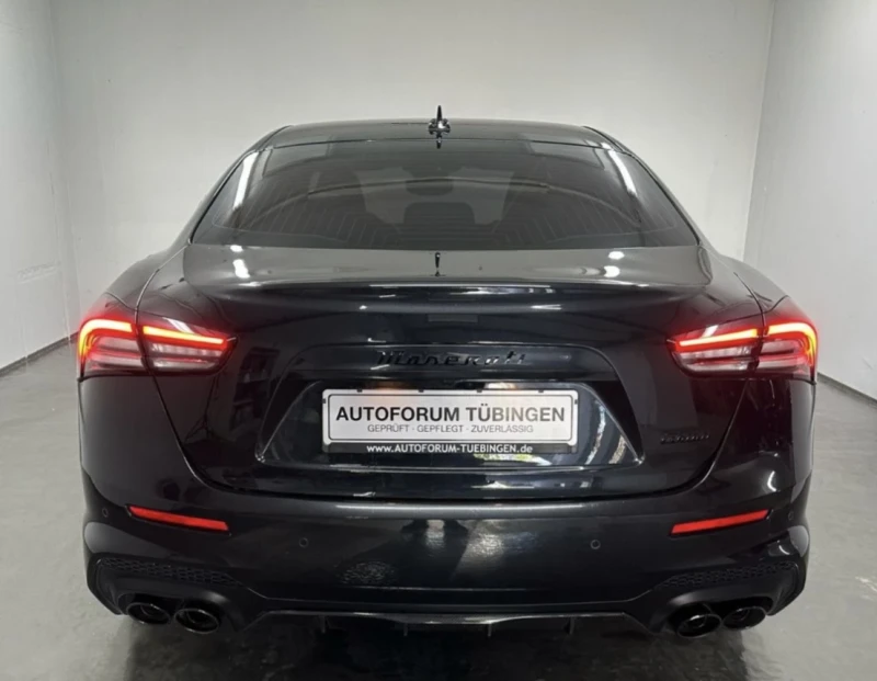 Maserati Ghibli Trofeo V8, снимка 4 - Автомобили и джипове - 51261056