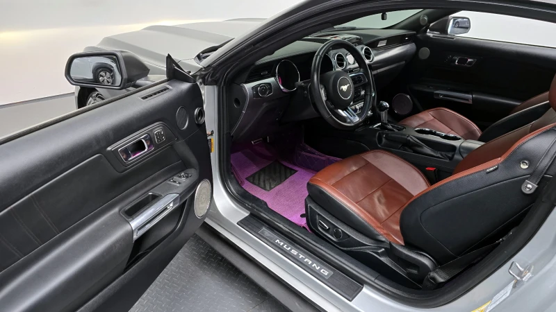 Ford Mustang 2.3L ECOBOOST autogeorge.com, снимка 11 - Автомобили и джипове - 51903337