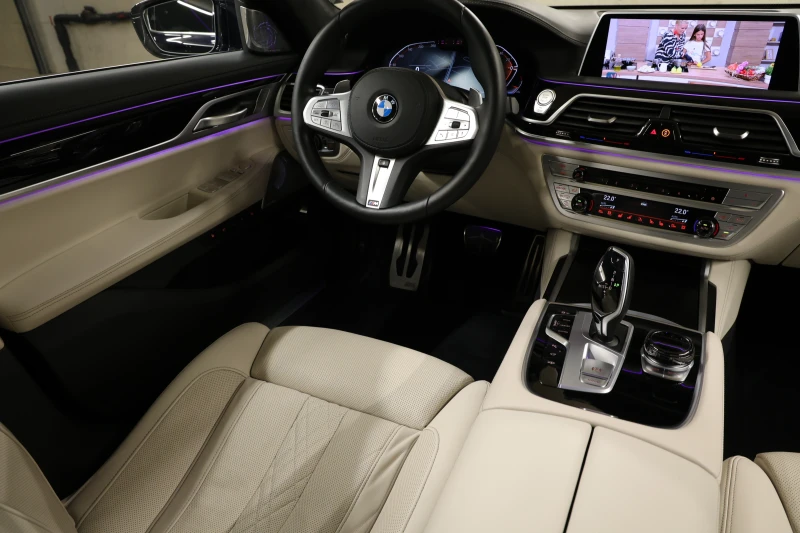 BMW 750 i Long xDrive M-Paket 3xTV Exclusive, снимка 8 - Автомобили и джипове - 51752426
