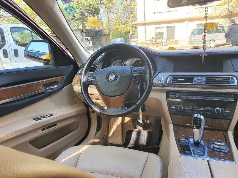 BMW 730 F01, снимка 15 - Автомобили и джипове - 52294448