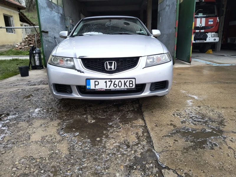 Honda Accord 2.0, снимка 5 - Автомобили и джипове - 52308070