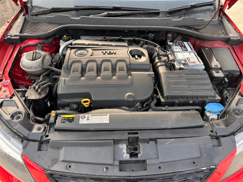 Seat Leon 2.0tdi 150 FR, снимка 5 - Автомобили и джипове - 52432466