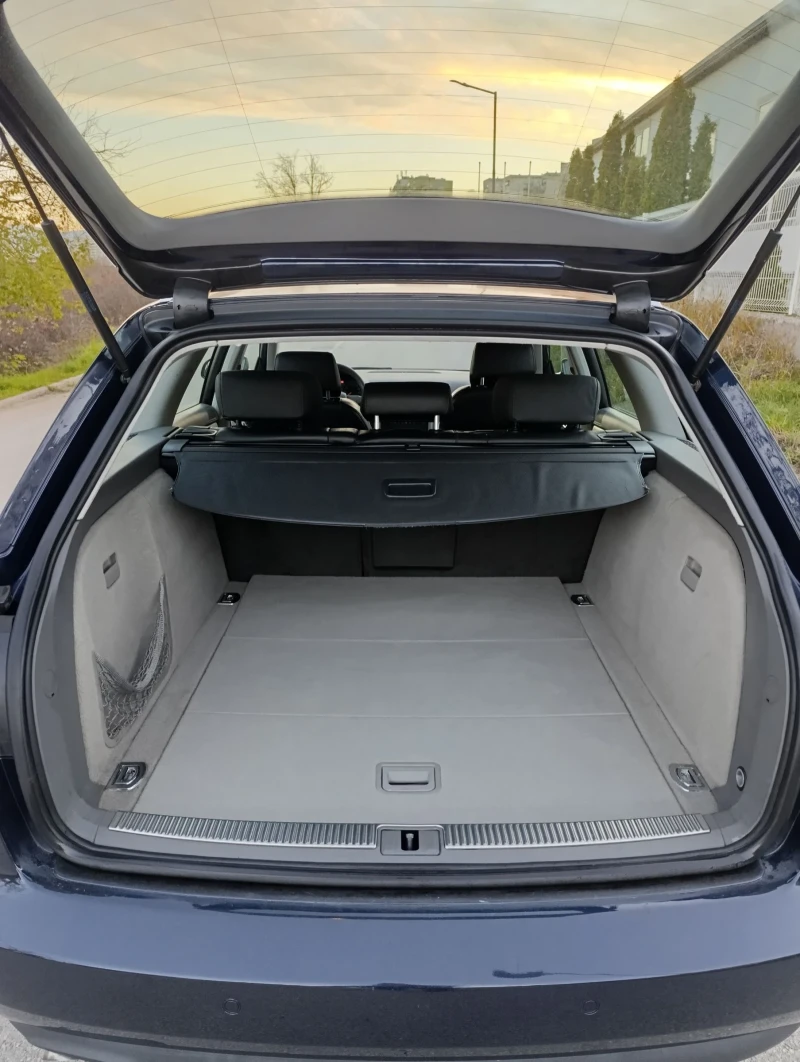 Audi A4 2.0 TDi, снимка 13 - Автомобили и джипове - 52849427