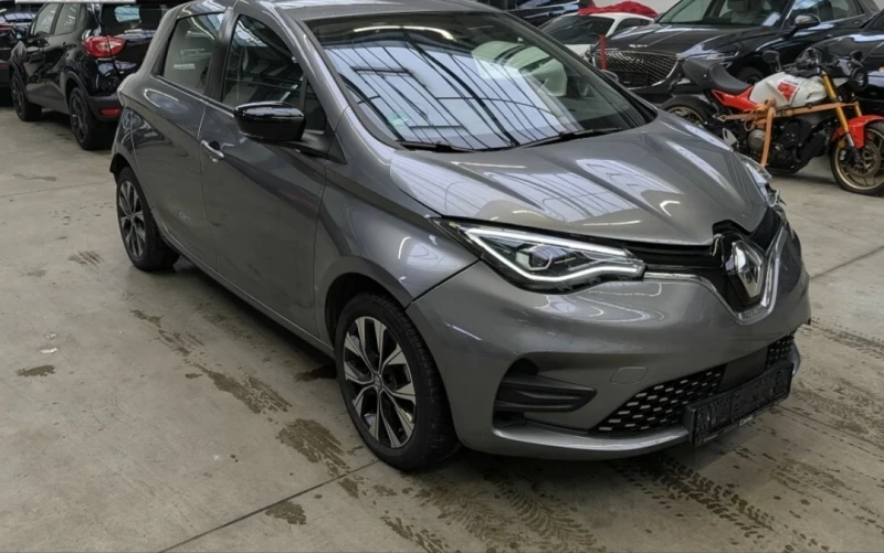 Renault Zoe CCS порт , снимка 2 - Автомобили и джипове - 52851601