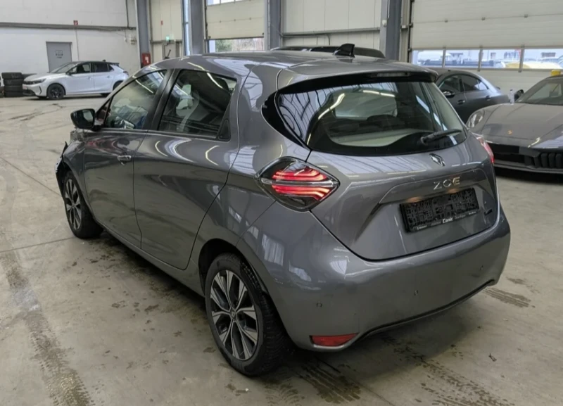Renault Zoe CCS порт , снимка 8 - Автомобили и джипове - 52851601