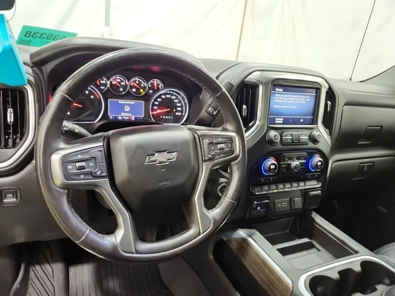 Chevrolet Silverado * LT TRAIL BOSS CREW CAB STD BED * CARFAX * ЦЕНА Д, снимка 9 - Автомобили и джипове - 53020342