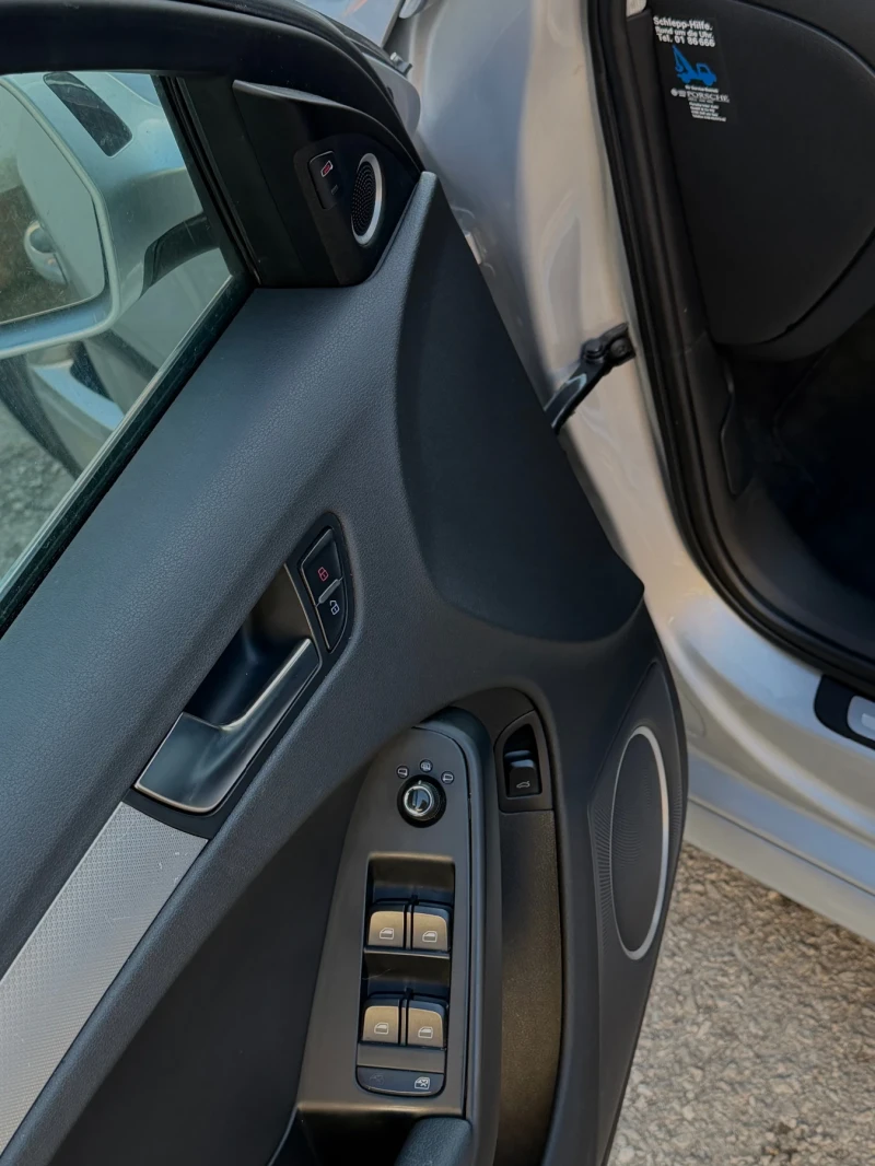 Audi A4 2.0 TDI, снимка 11 - Автомобили и джипове - 53169597