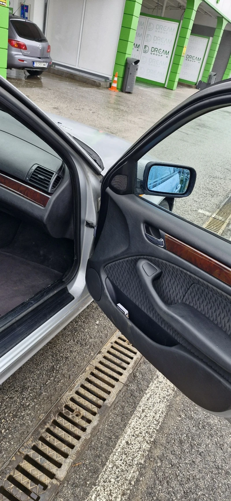 BMW 320, снимка 7 - Автомобили и джипове - 53214450