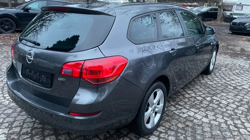 Opel Astra 1.7 CDTI 125кс. , снимка 4 - Автомобили и джипове - 53297841