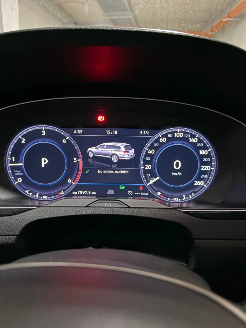 VW Passat 2.0 TDI Първи собственик!, снимка 14 - Автомобили и джипове - 53564735