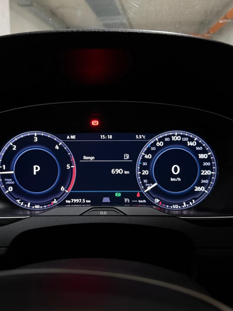 VW Passat 2.0 TDI Първи собственик!, снимка 15 - Автомобили и джипове - 53564735