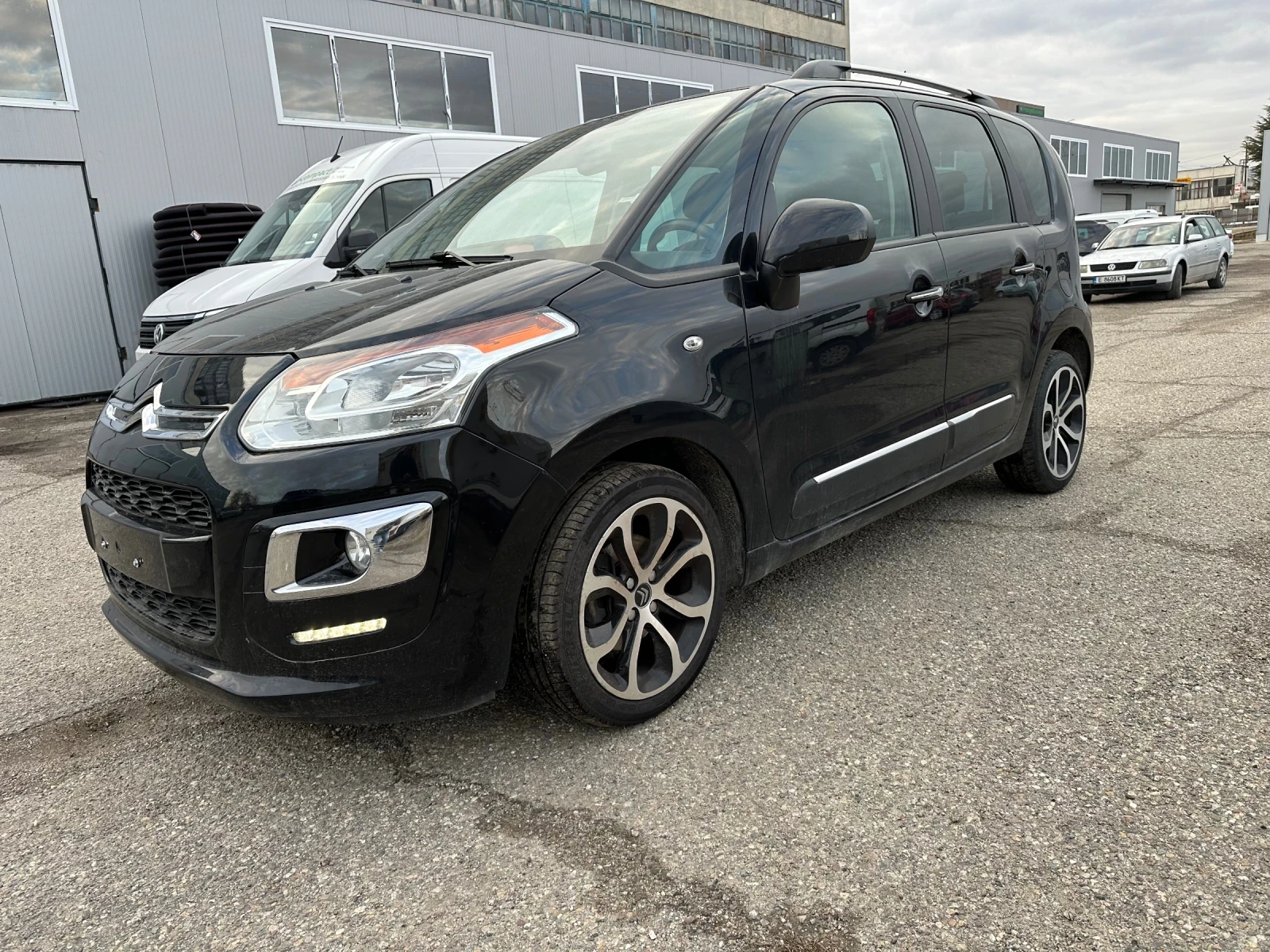 Citroen C3 Picasso 1.2 Excl, снимка 1