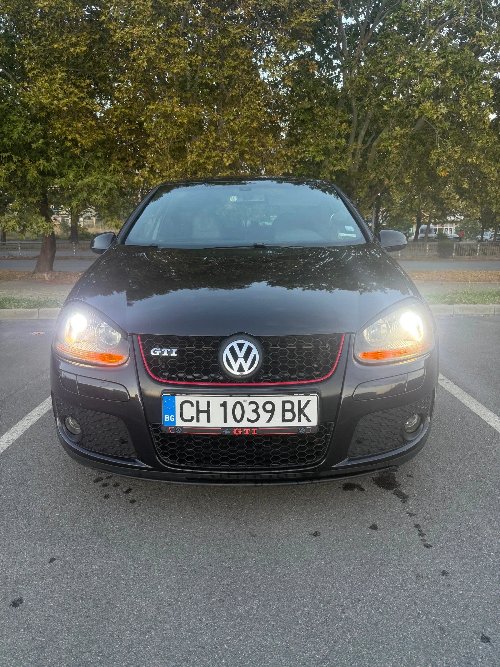 VW Golf 2.0 200, снимка 1
