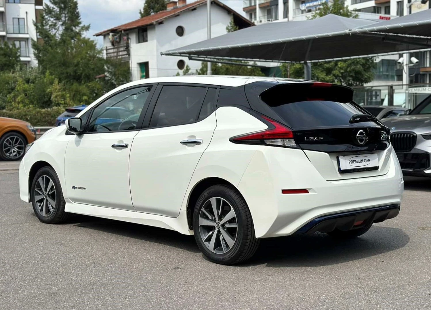 Nissan Leaf   - изображение 4