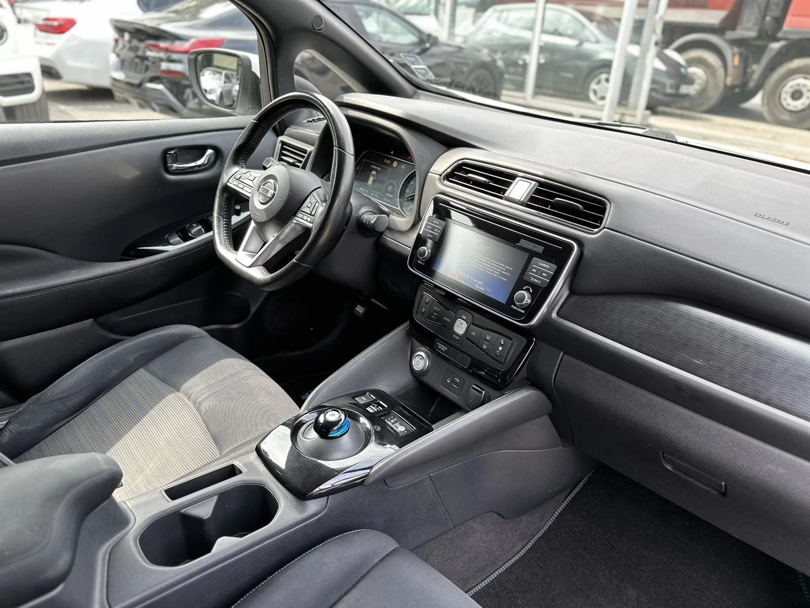 Nissan Leaf  | Mobile.bg — изображение 13