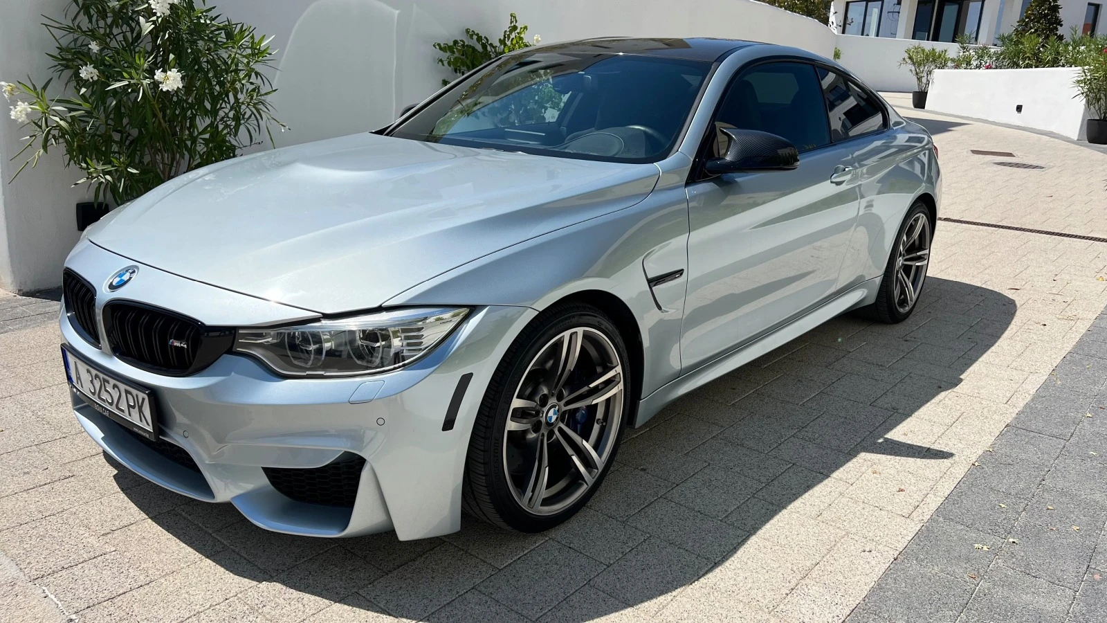 BMW M4  - изображение 2