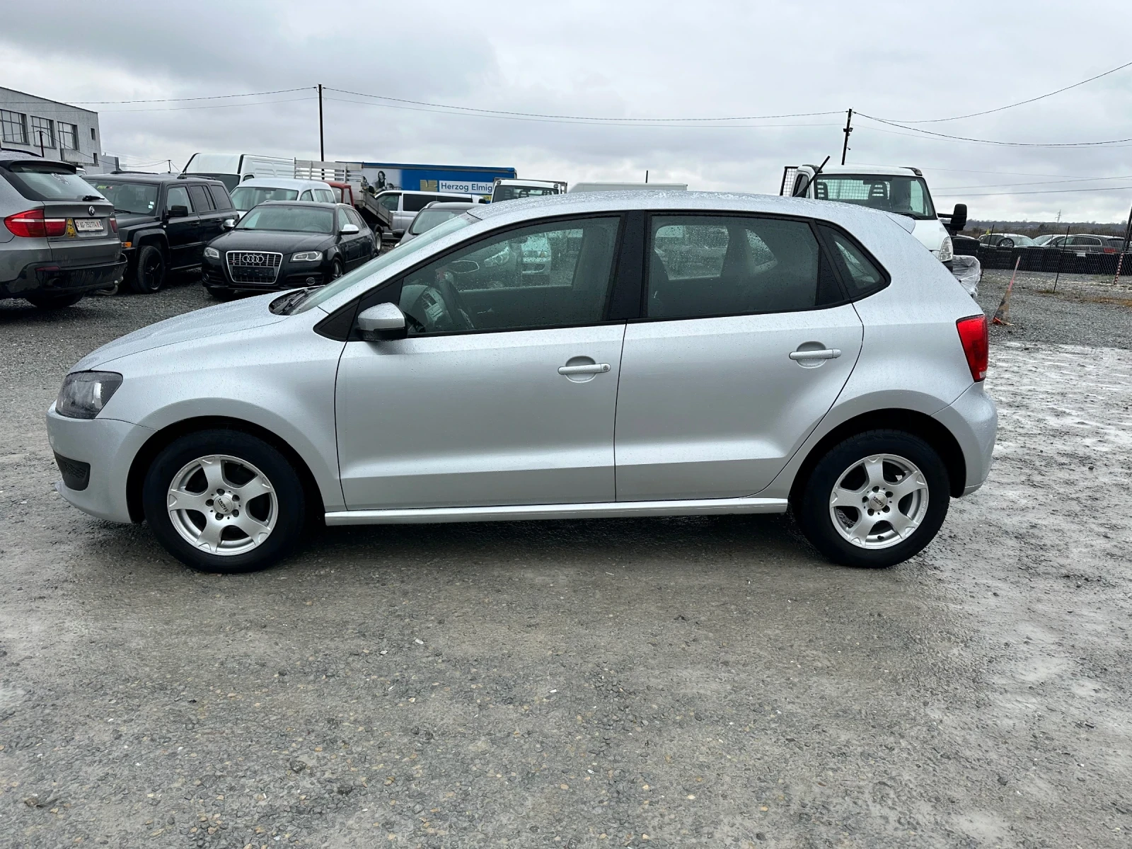 VW Polo 1.6 tdi - изображение 5