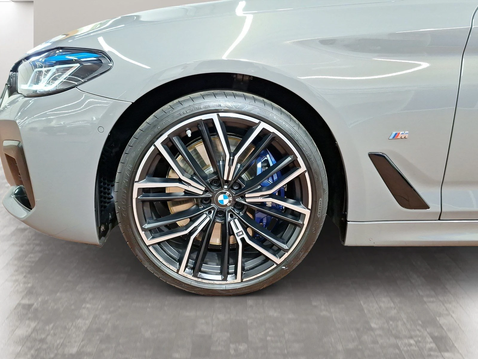 BMW 530 d xDrive M-Sport 360/Nappa/Laser/Soft-Close/DA+  - изображение 5