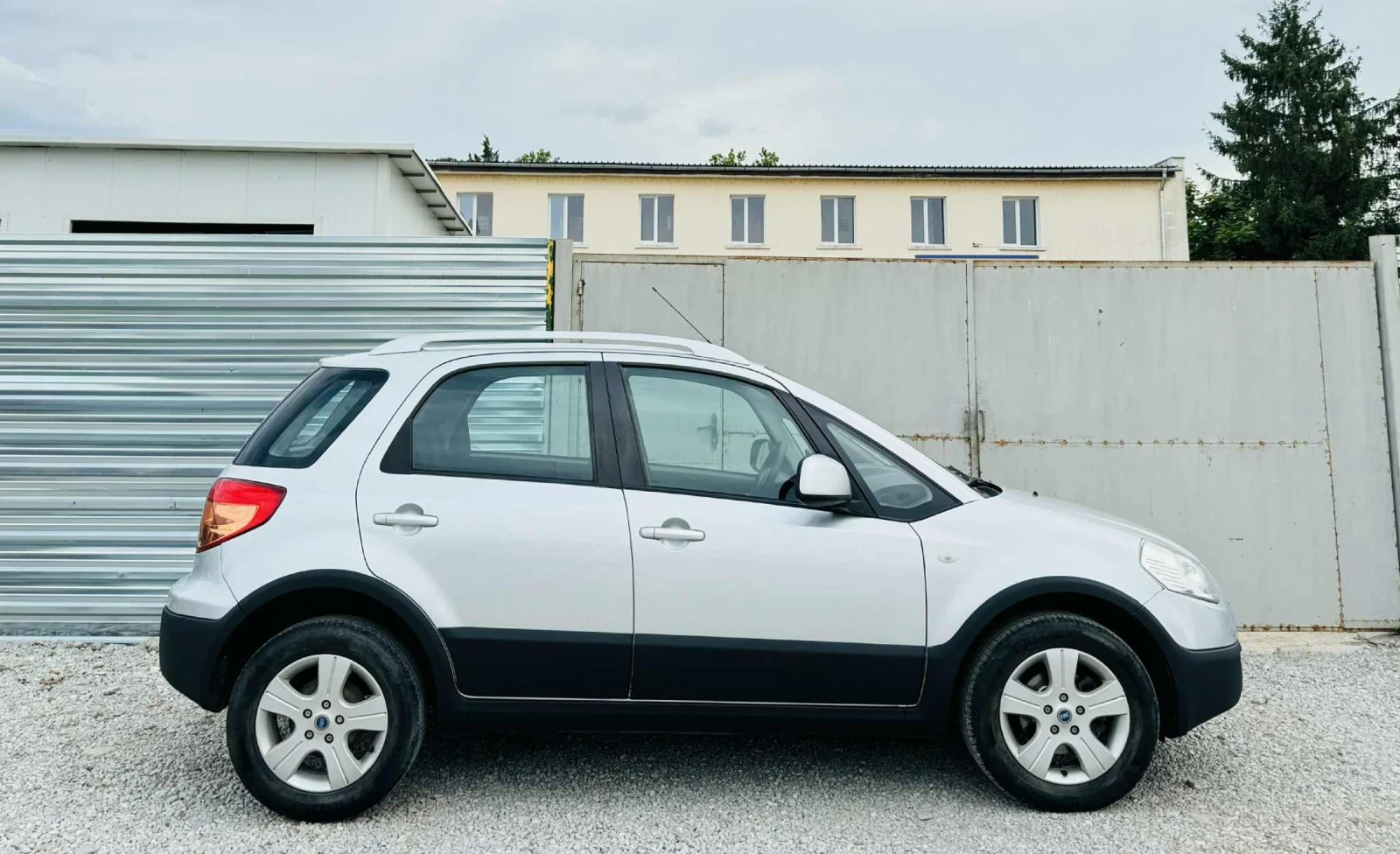 Fiat Sedici 4X4* БЕНЗИН  - изображение 4