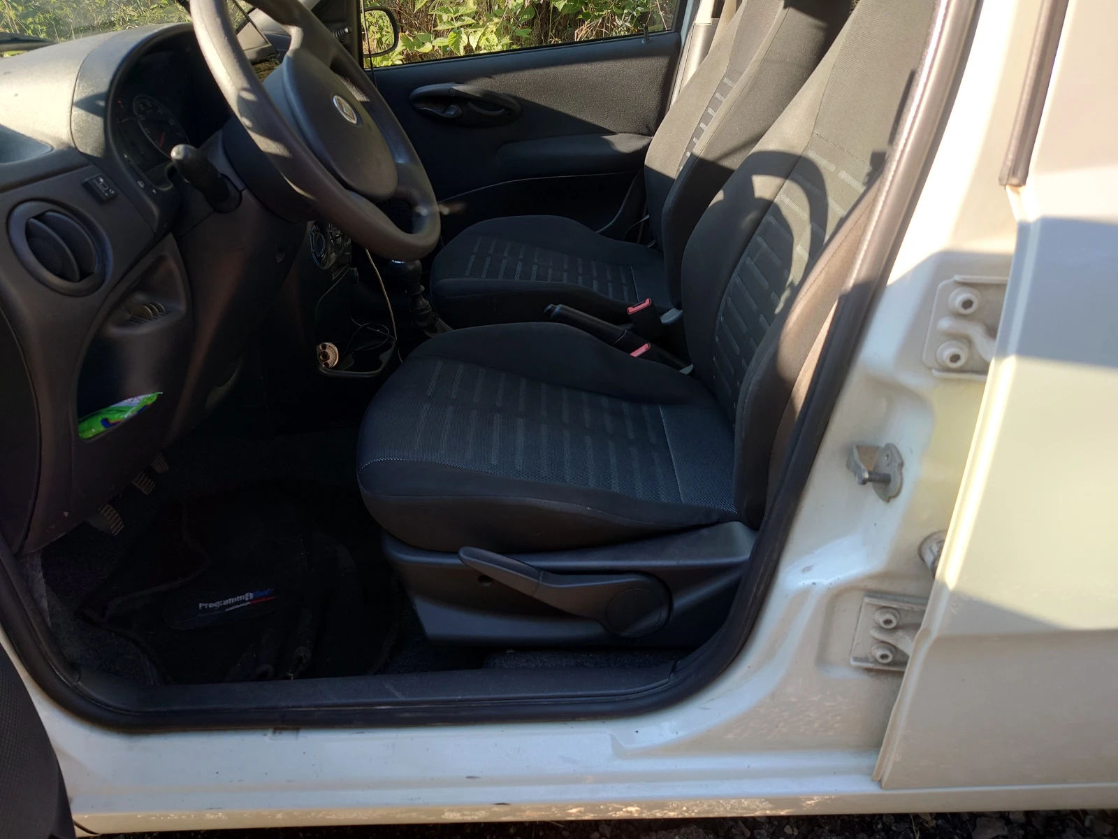 Fiat Punto 1.2 LPG - изображение 9