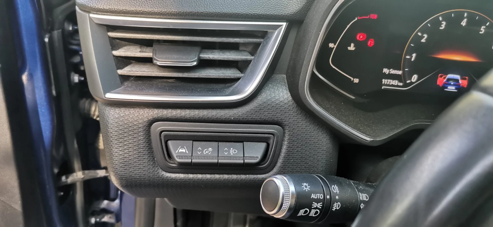 Renault Clio Intens - изображение 5
