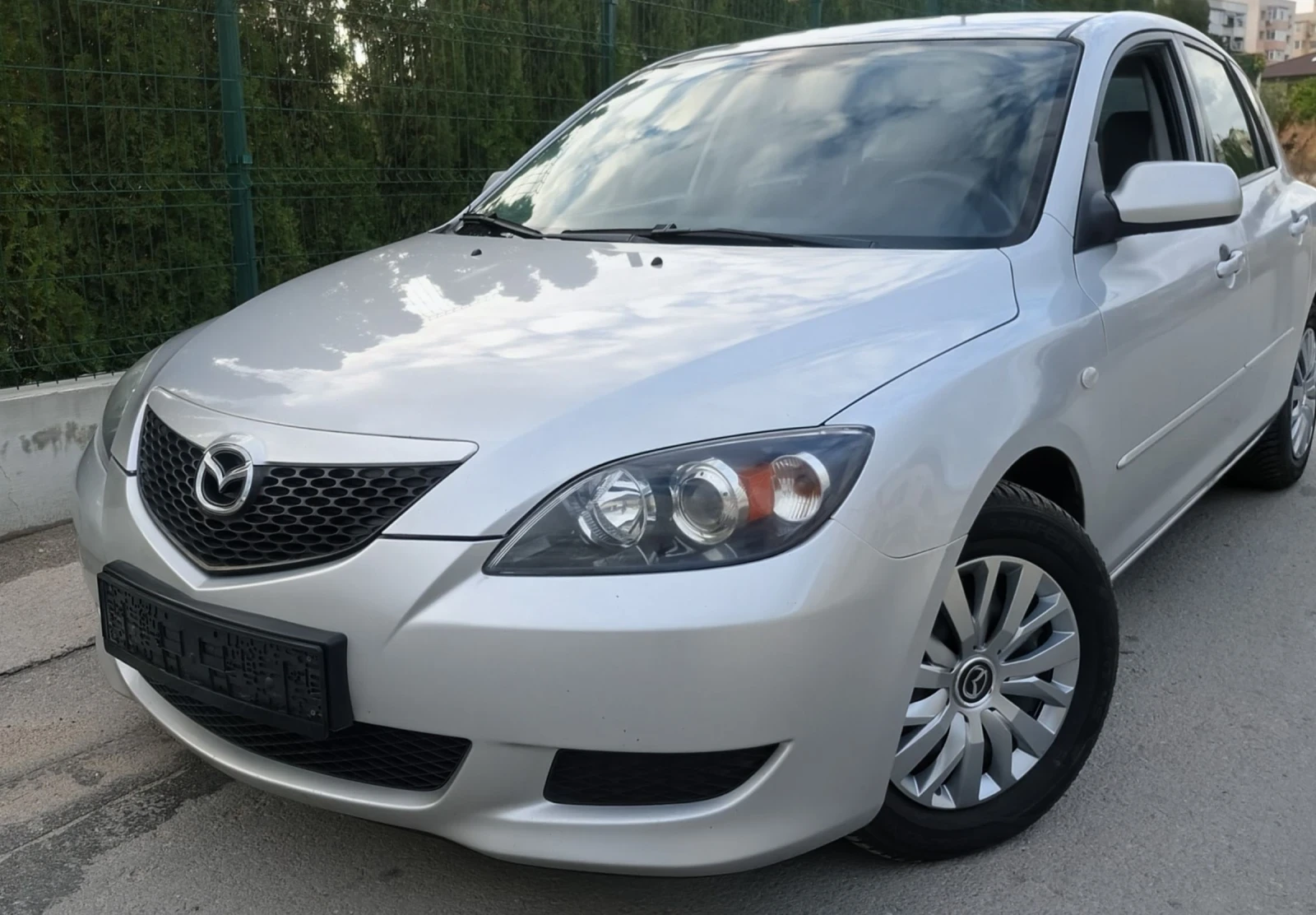 Mazda 3 Мазда 1.4i  Фейслифт - изображение 3