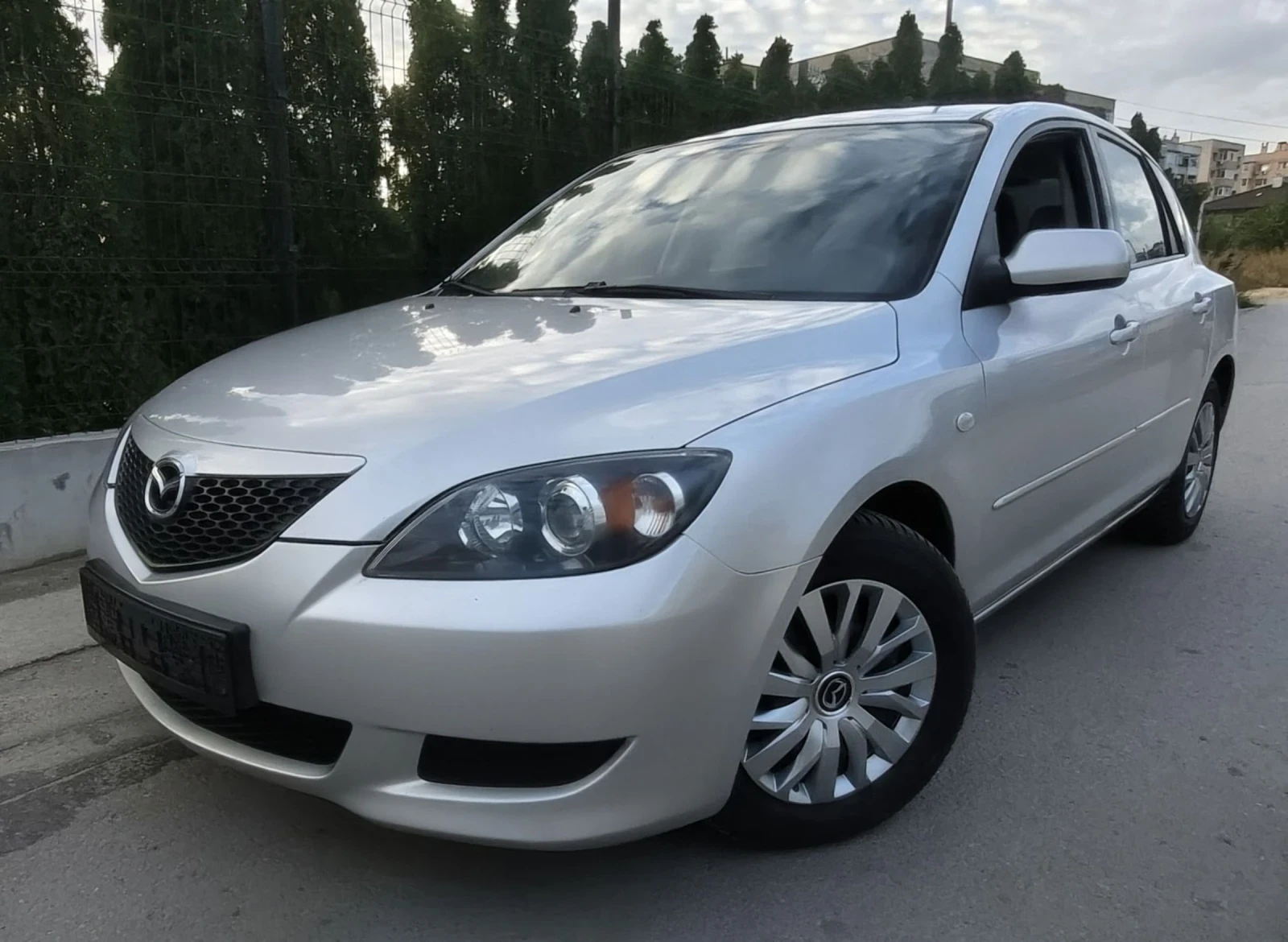 Mazda 3 Мазда 1.4i  Фейслифт - изображение 2