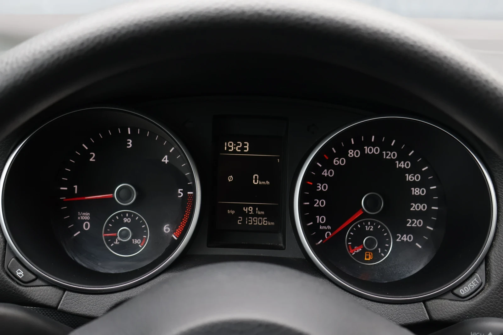 VW Golf 1.6TDI COMFORTLINE 2011 | Mobile.bg � ����������� 12