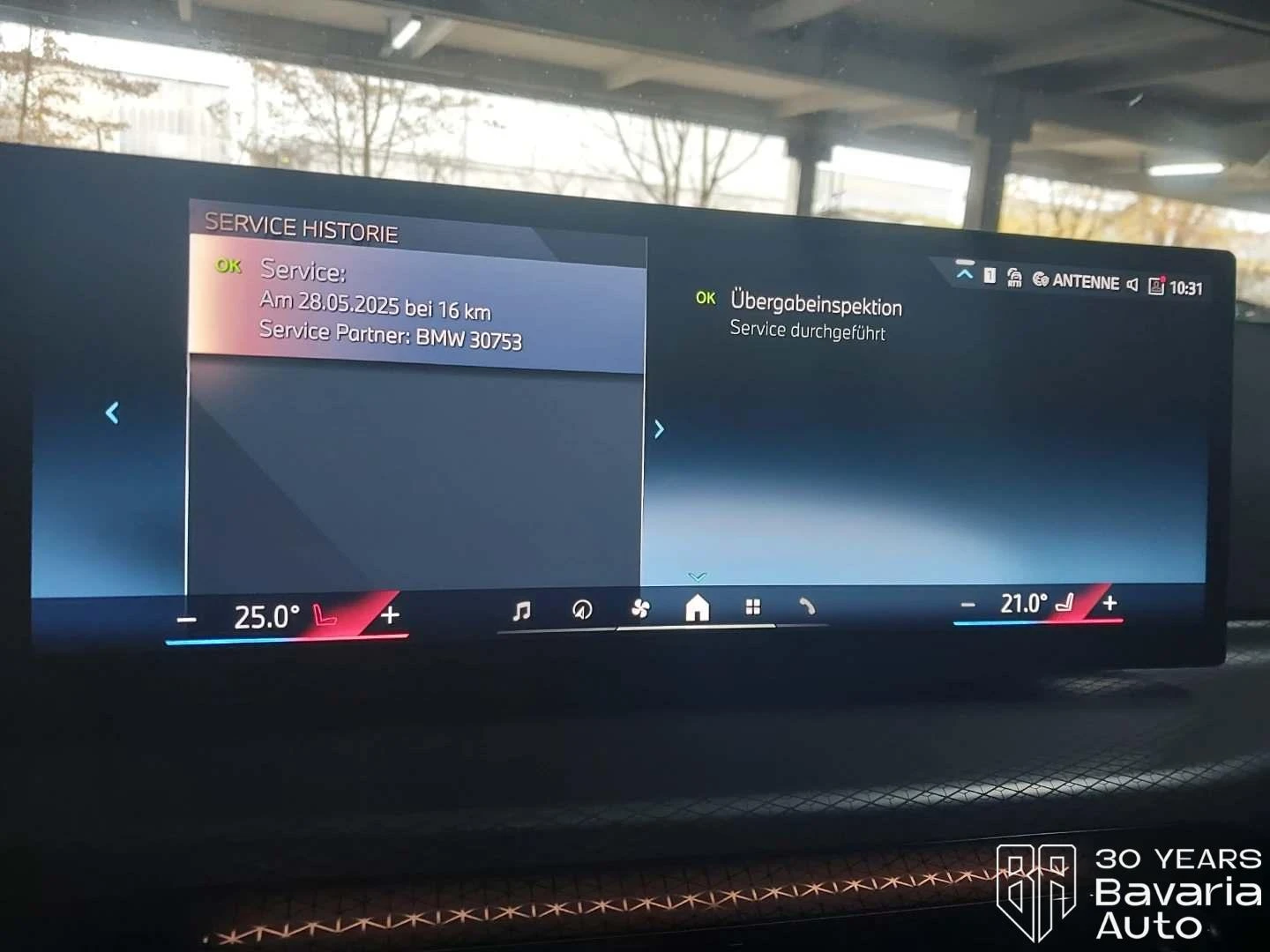 BMW 320  i M Sport Paket Sportautomatic | Mobile.bg   11