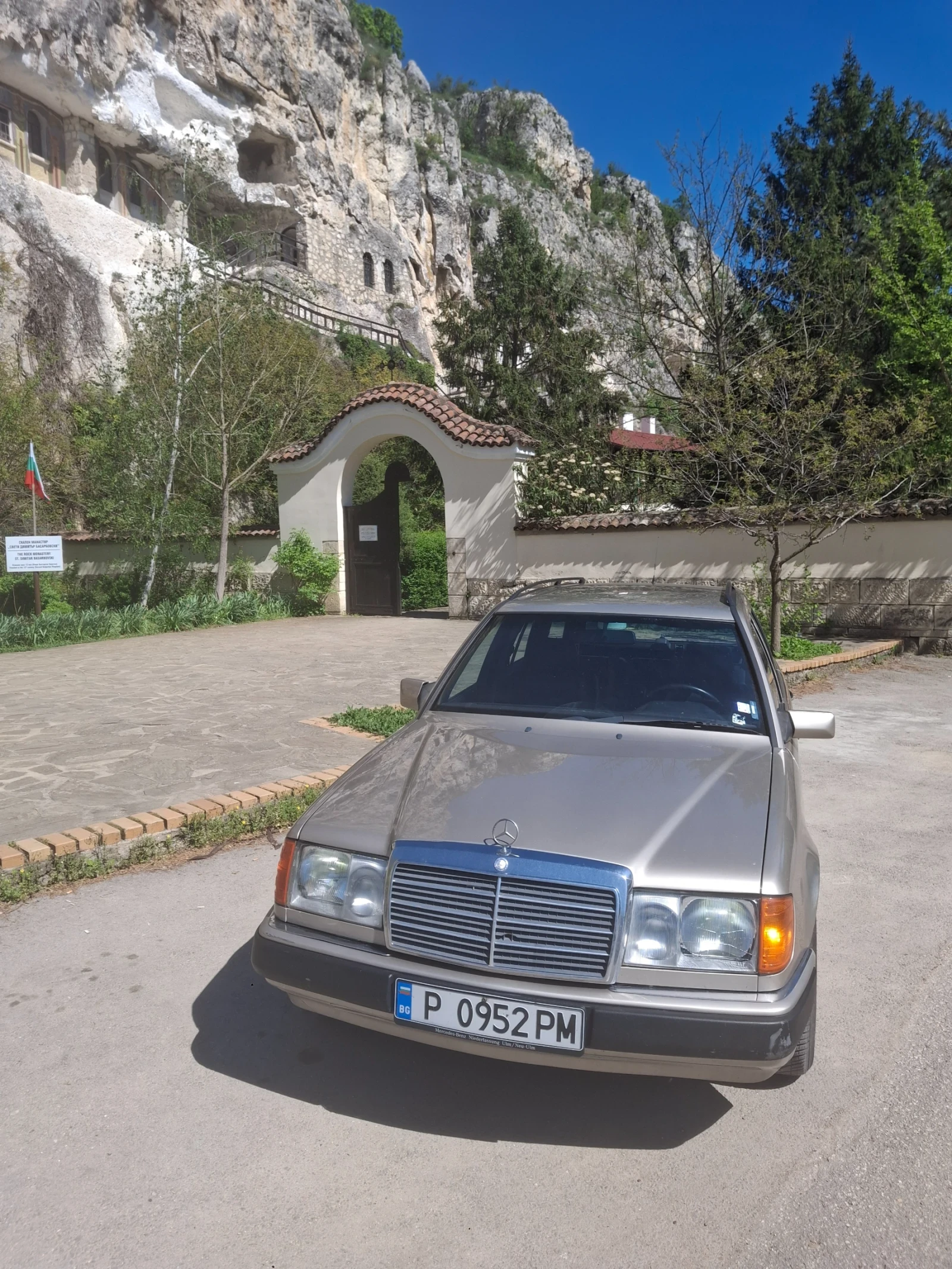 Mercedes-Benz 124 300D  - изображение 10