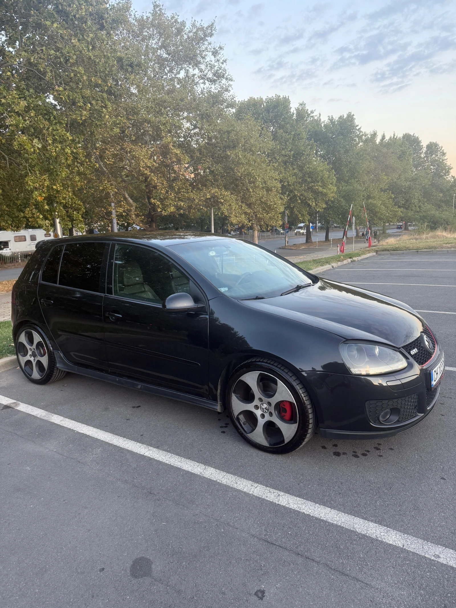 VW Golf 2.0 200 | Mobile.bg � ����������� 3