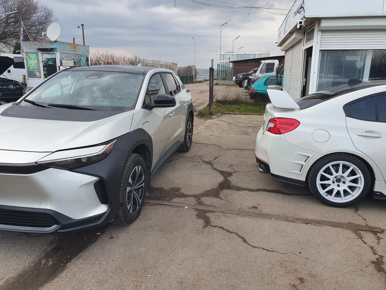 Toyota bZ4X Awd 4x4 | Mobile.bg � ����������� 15