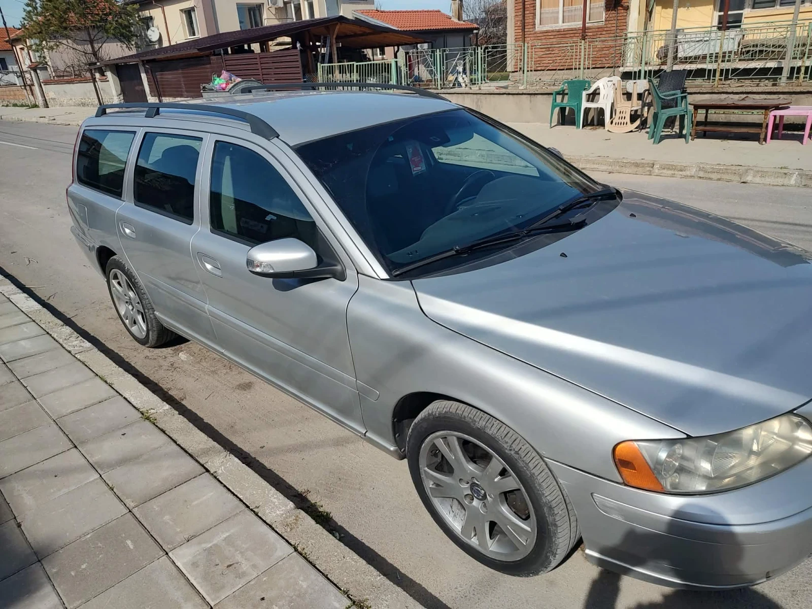 Volvo V70, снимка 4 - Автомобили и джипове - 53780946