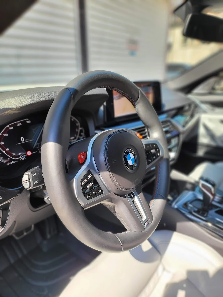 BMW 530E M5 Competition pack, снимка 13 - Автомобили и джипове - 54301047