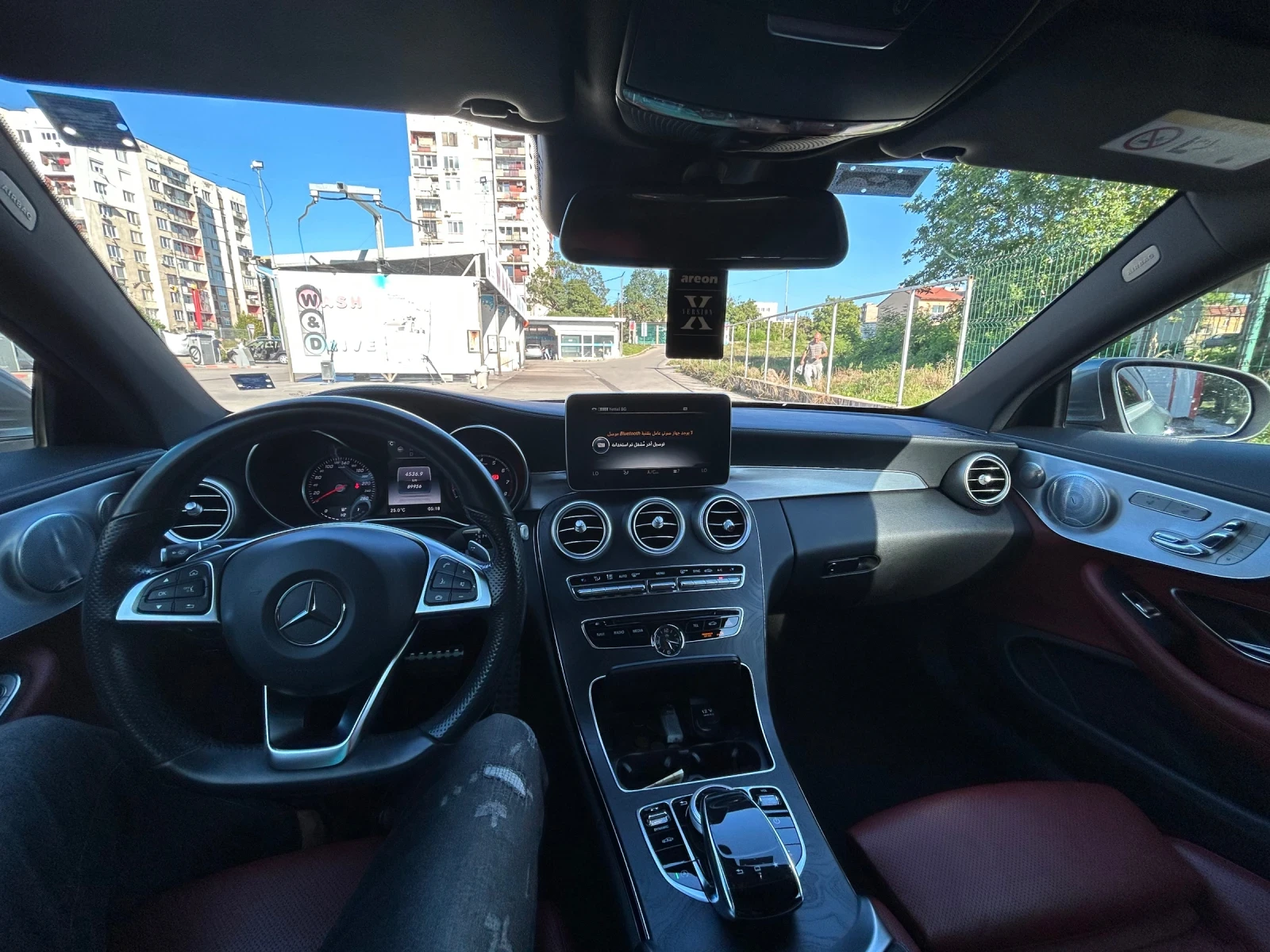 Mercedes-Benz C 400 4 Matic , снимка 8 - Автомобили и джипове - 54390466