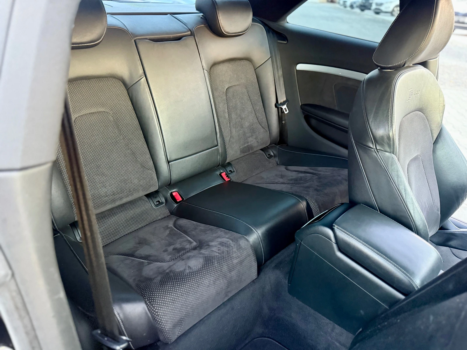 Audi A5 3.0TDI 245 ks 3хS line Собствен лизинг !!!, снимка 13 - Автомобили и джипове - 55079365