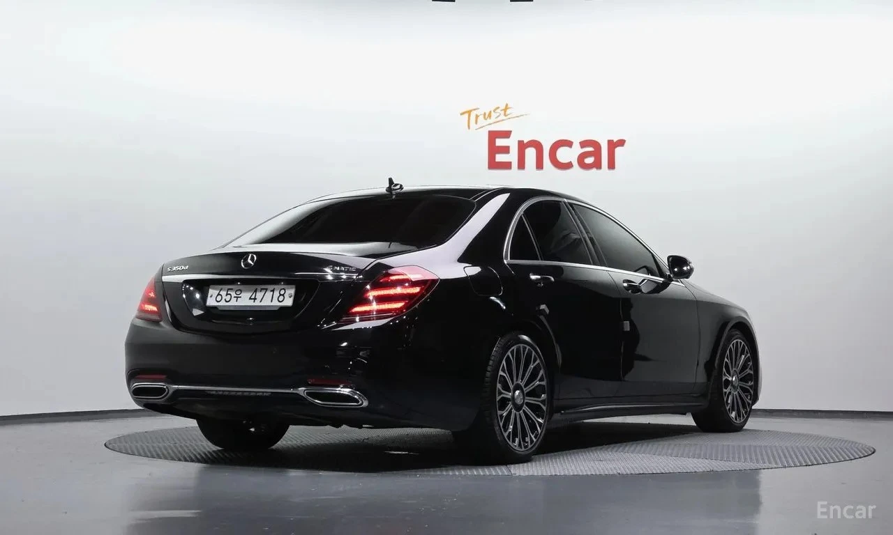 Mercedes-Benz S 350 * МАСАЖИ* ДИСТРОНИК* 360 КАМЕРА* ВАКУМ* ОБДУХВАНЕ*, снимка 2 - Автомобили и джипове - 55283090