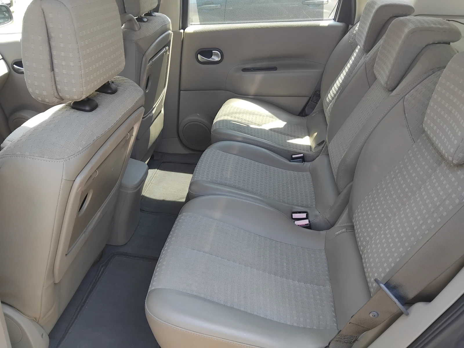 Renault Scenic Il, снимка 7 - Автомобили и джипове - 55507701