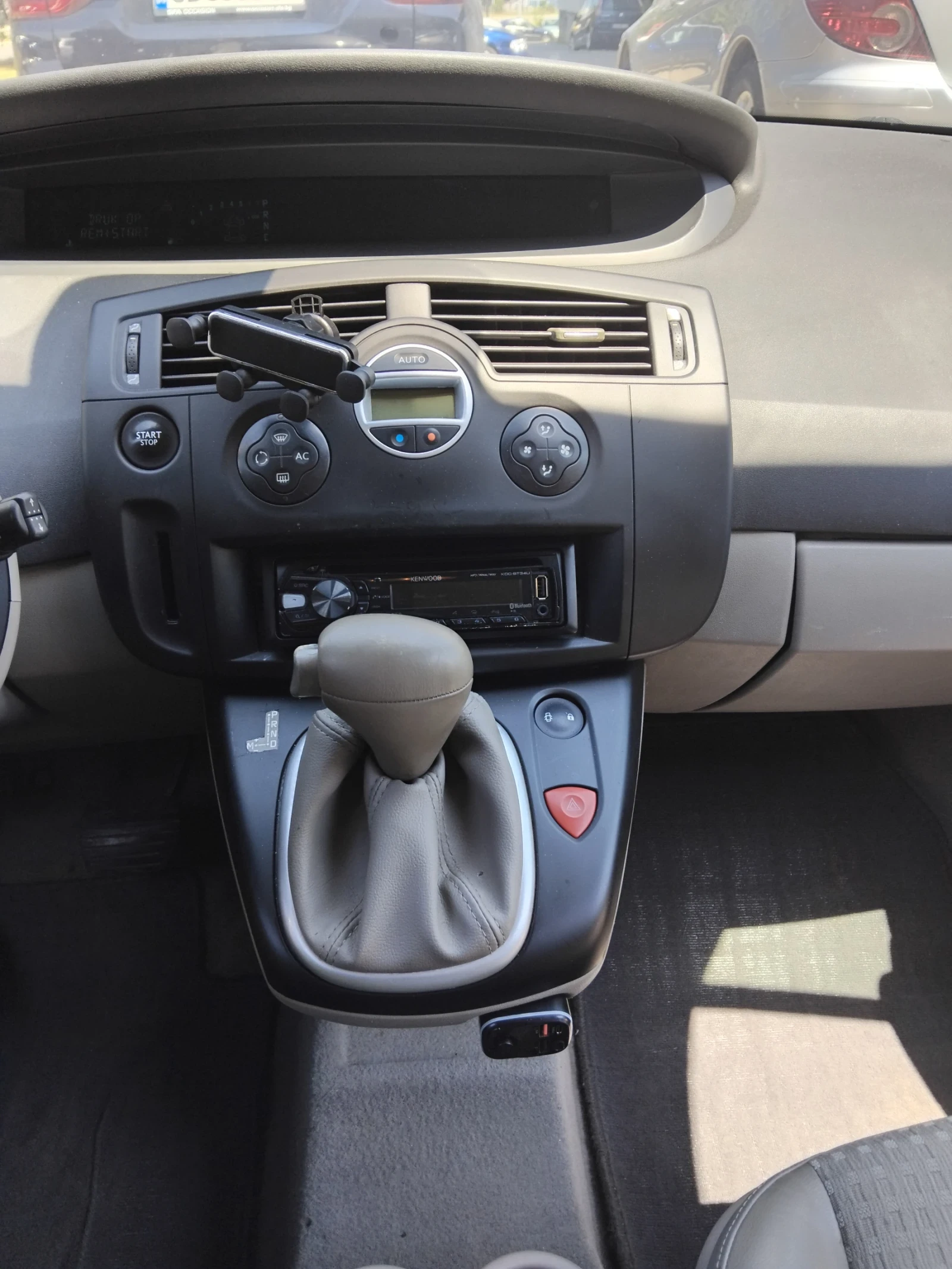Renault Scenic Il, снимка 11 - Автомобили и джипове - 55507701