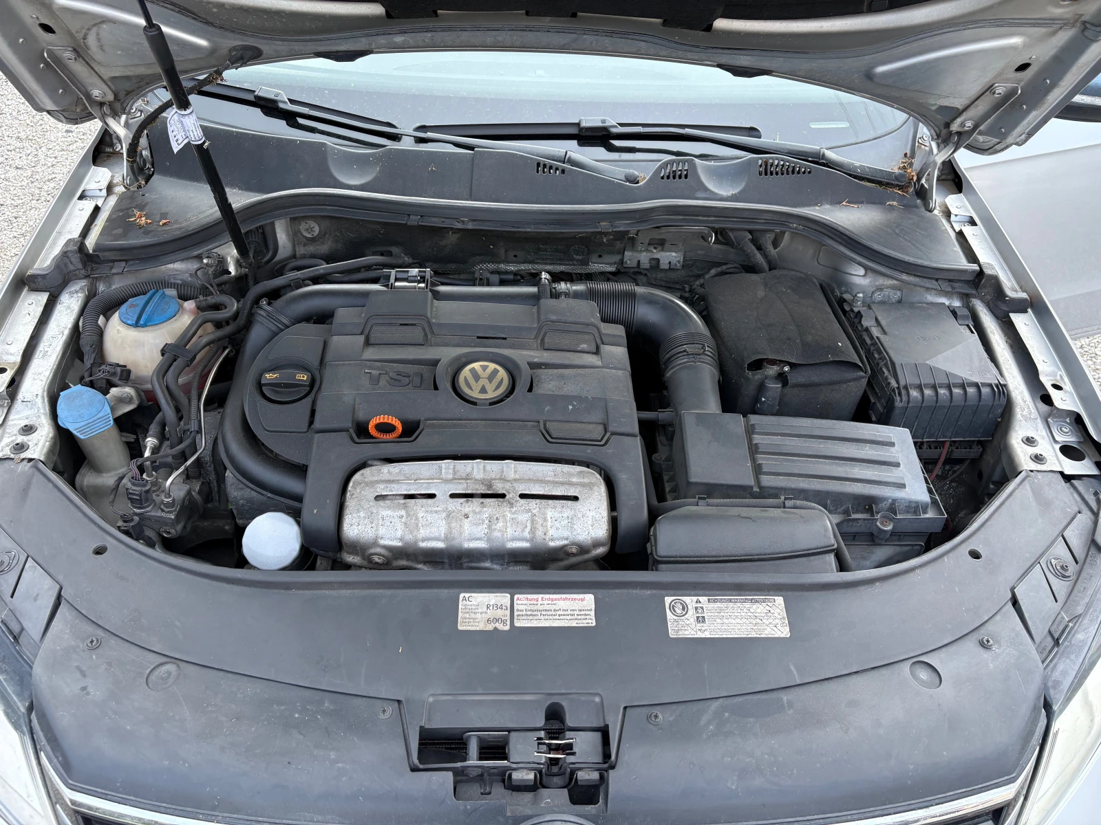 VW Passat 1.4TSI/Eco fuel, снимка 10 - Автомобили и джипове - 55433836
