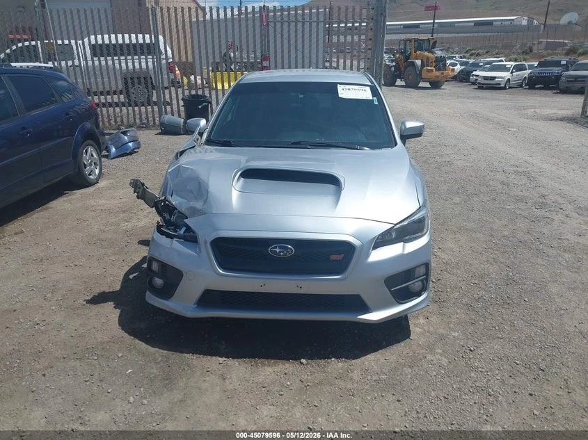 Subaru WRX * STI* Manual* KEYLESS* Camera* ПОДГРЕВ* , снимка 4 - Автомобили и джипове - 55573842
