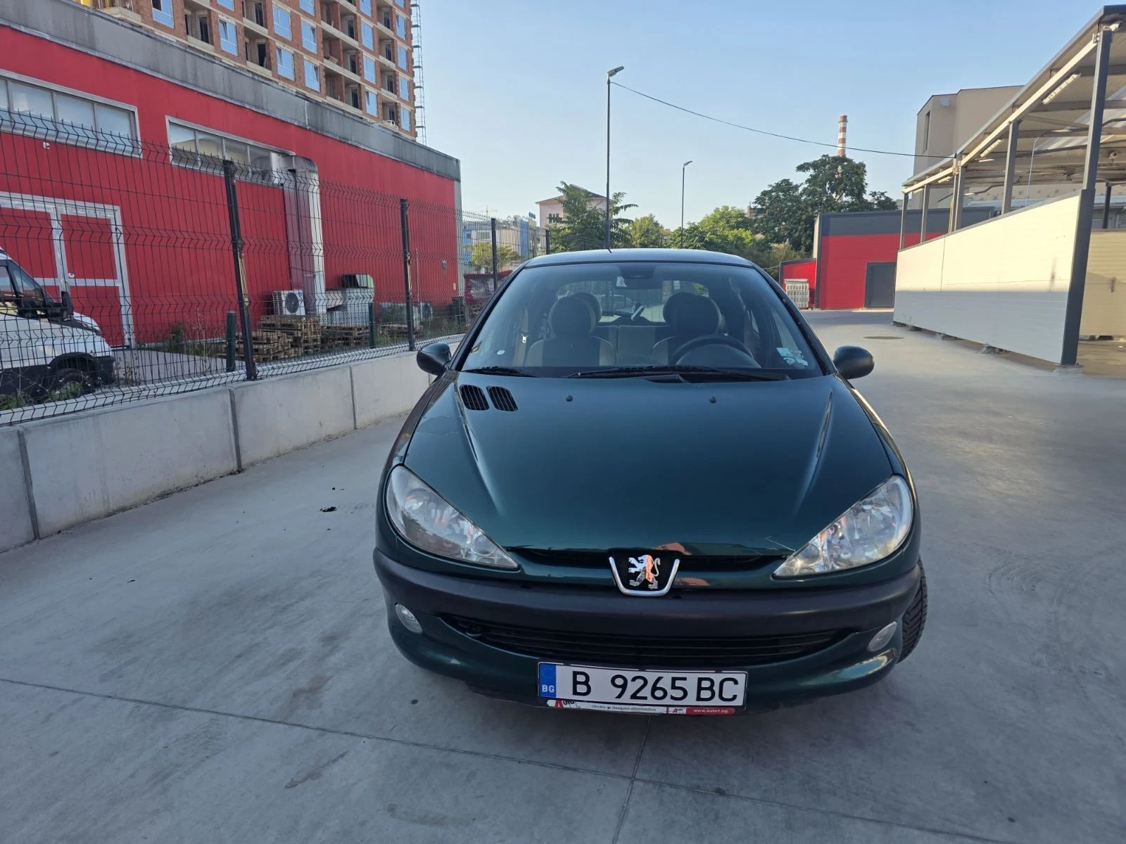 Peugeot 206 1.4i Roland Garros, снимка 5 - Автомобили и джипове - 55731893