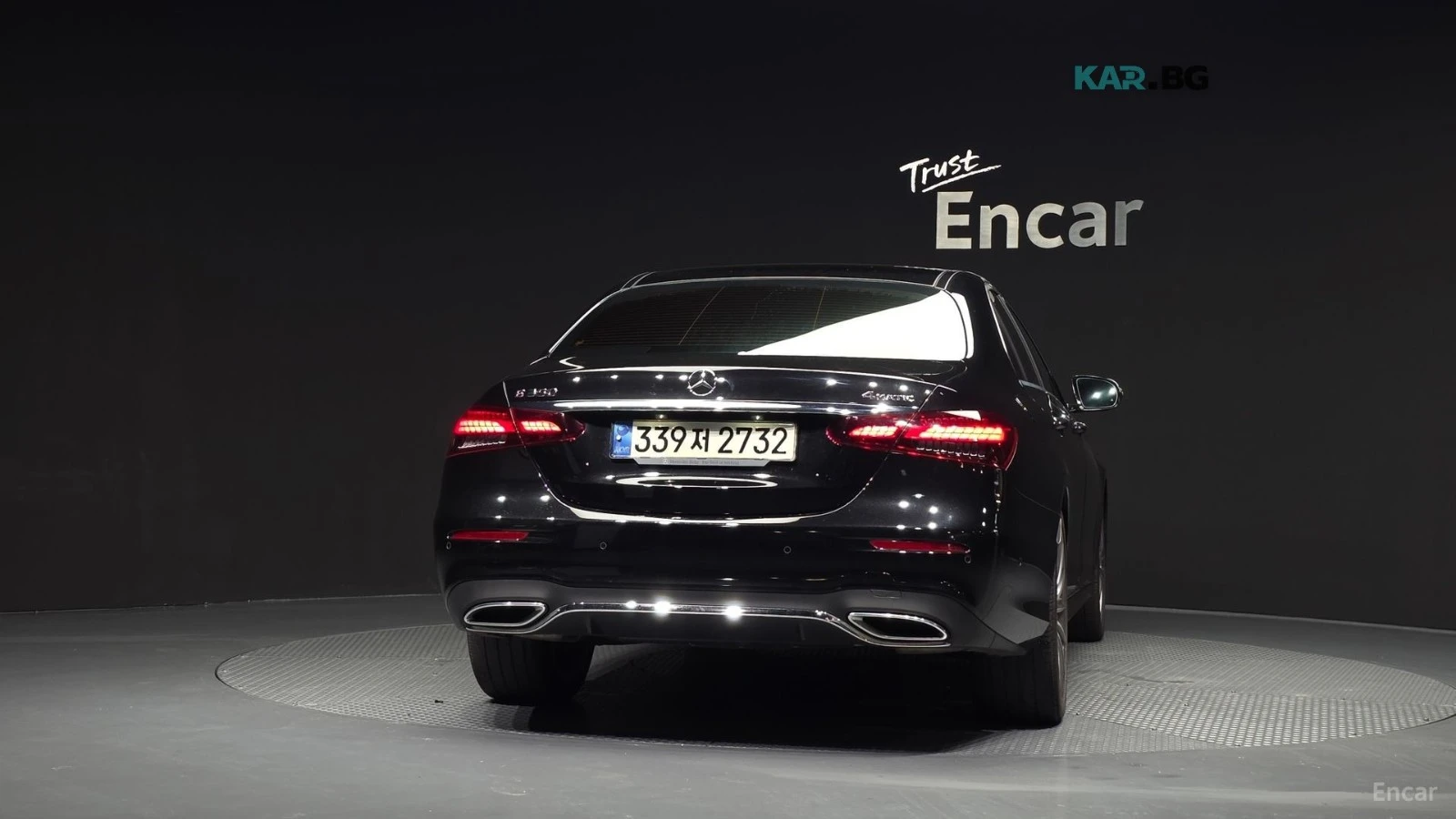 Mercedes-Benz E 350 AMG* 4MATIC* 360 CAM* BURMESTER* HEADUP* ПАМЕТ* , снимка 4 - Автомобили и джипове - 56070537
