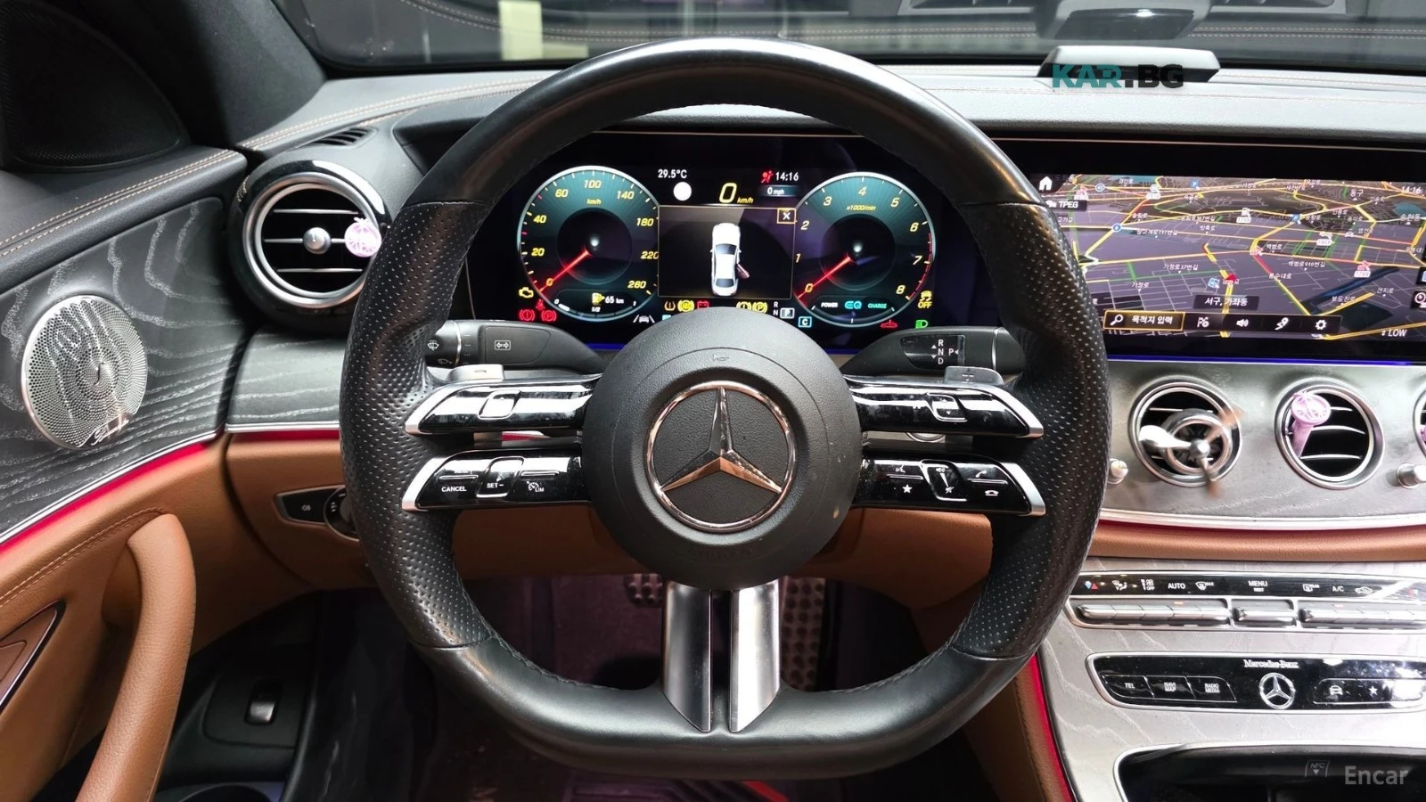 Mercedes-Benz E 350 AMG* 4MATIC* 360 CAM* BURMESTER* HEADUP* ПАМЕТ* , снимка 13 - Автомобили и джипове - 56070537