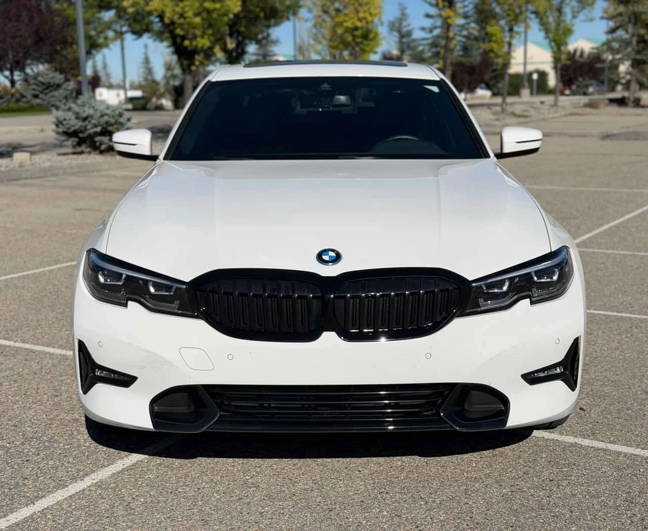 BMW 330 * 330e xDrive * CARFAX * ����� �� ����������� | Mobile.bg � ����������� 6